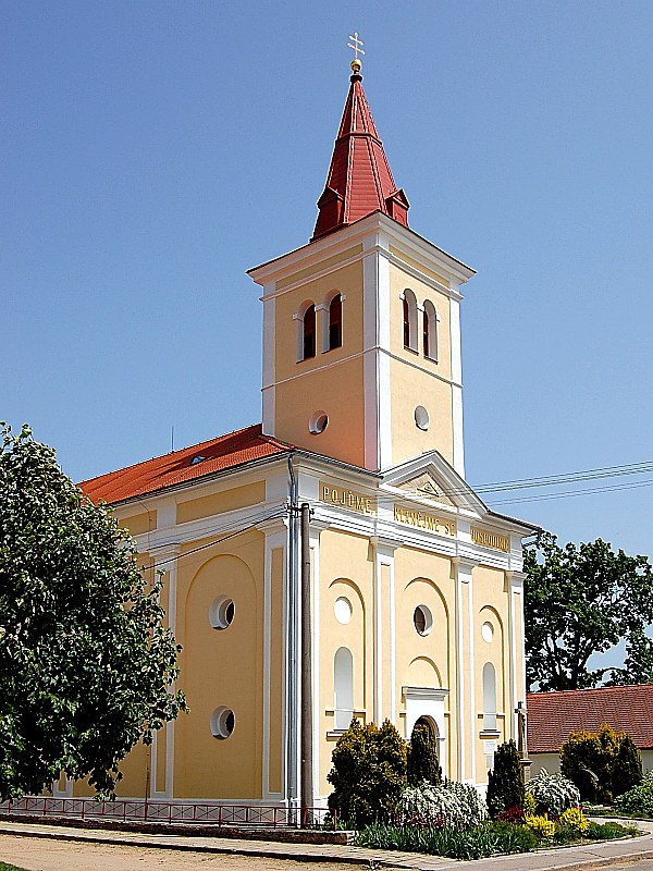 
<span>Kostel Nanebevzetí Panny Marie (Bohutice)</span>
