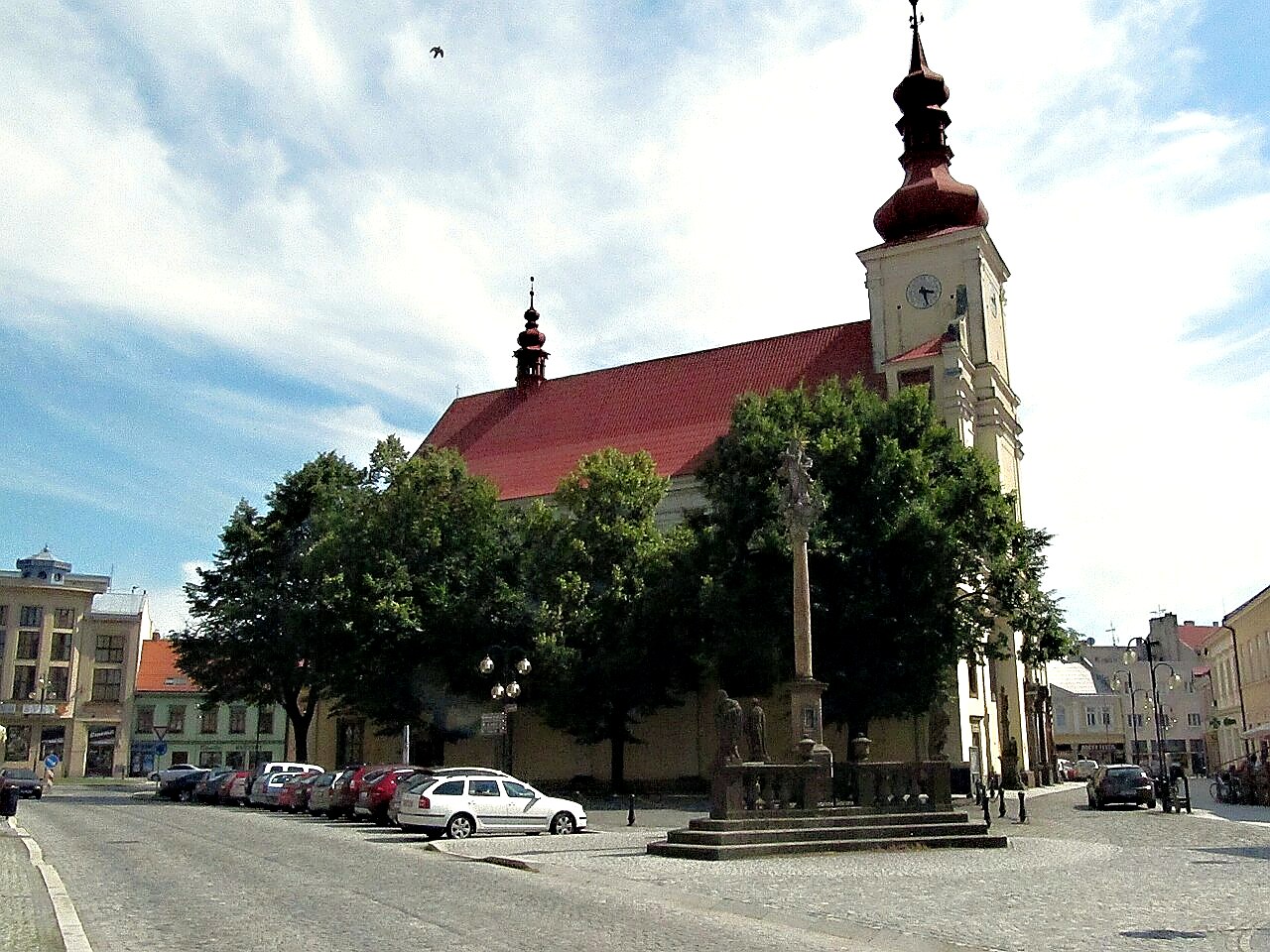 
<span>Kostel Nanebevzetí Panny Marie (Holešov)</span>

