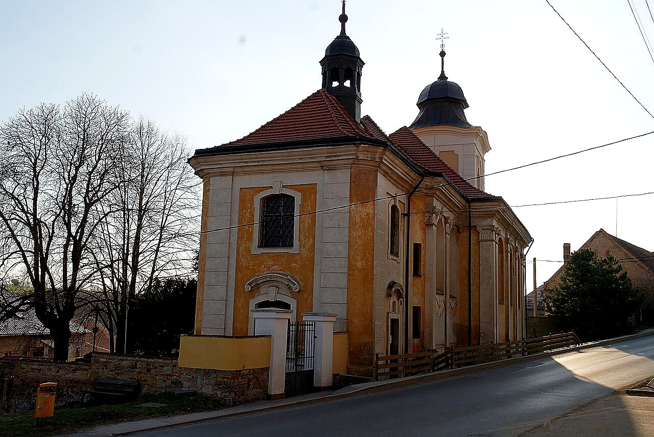 
<span>Kostel Nanebevzetí Panny Marie (Únětice)</span>
