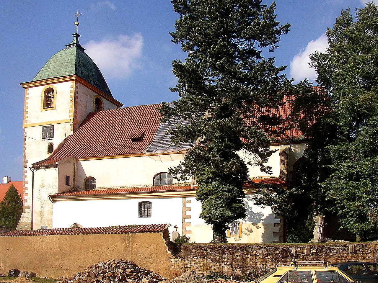 
<span>Kostel Narození Panny Marie (Starý Plzenec)</span>
