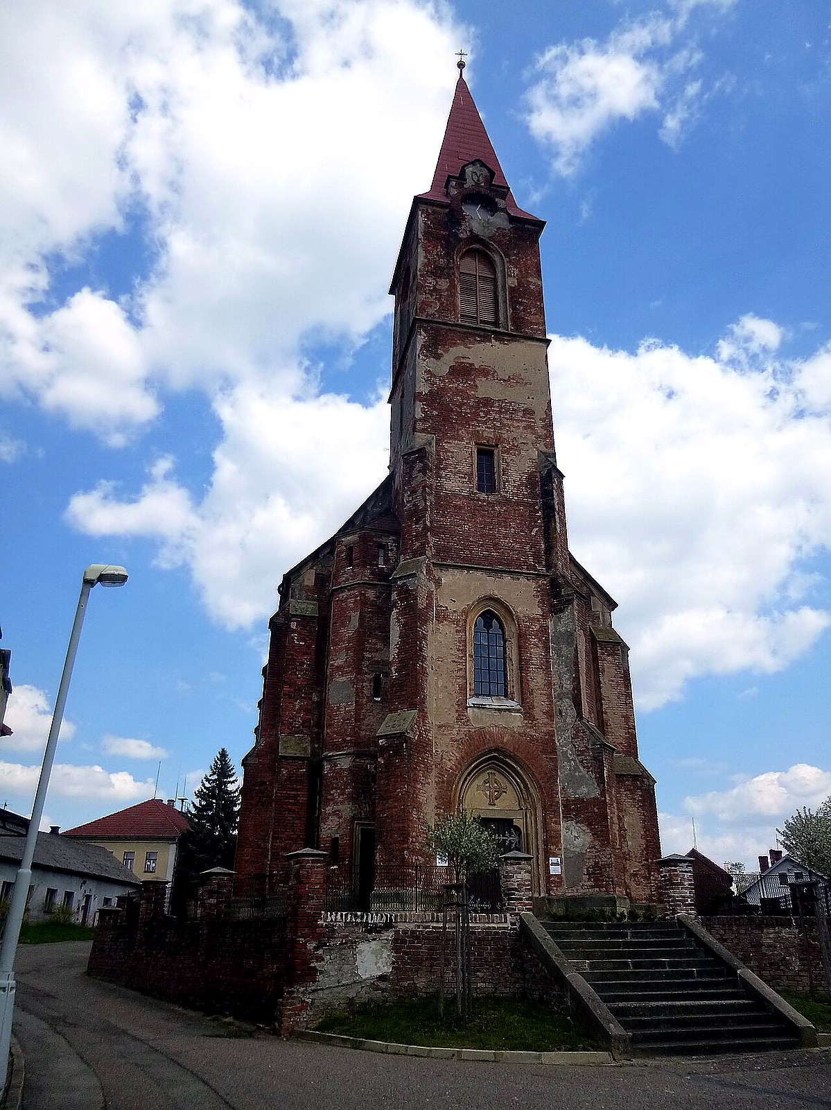 
<span>Kostel Nejsvětější Trojice (Suchá)</span>
