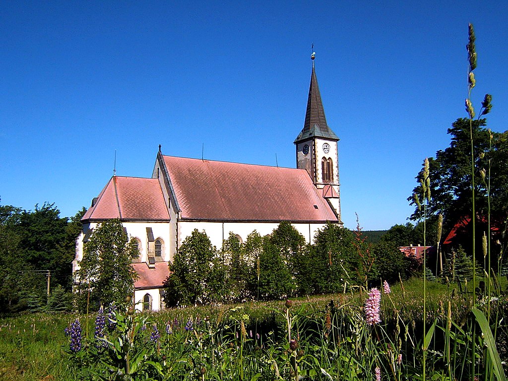 
<span>Kostel Nejsvětějšího Srdce Ježíšova ve Vejprtech</span>
