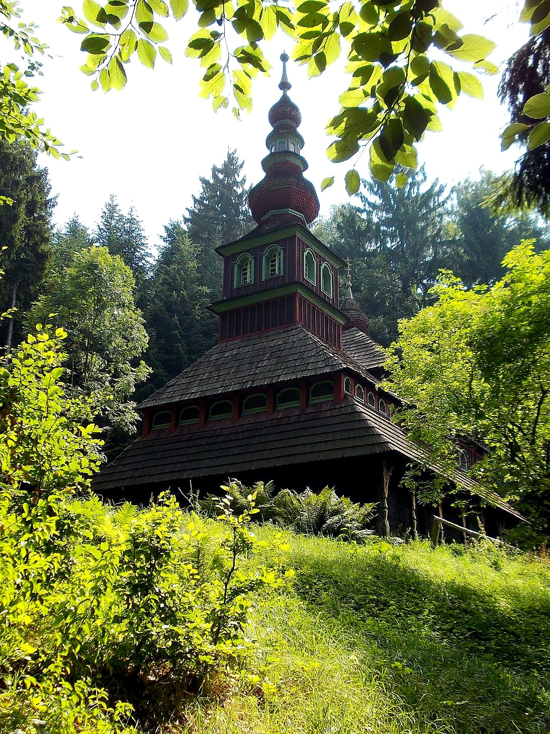 
<span>Kostel Proměnění Páně a svatého Mikuláše</span>
