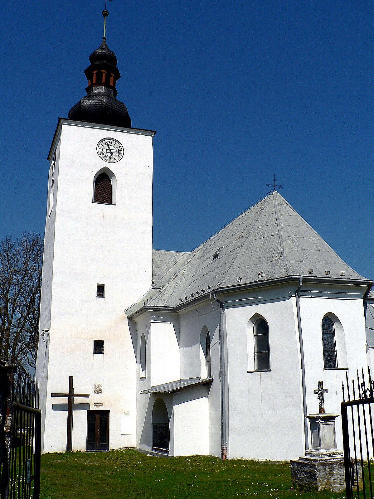
<span>Kostel Tří králů (Břidličná)</span>
