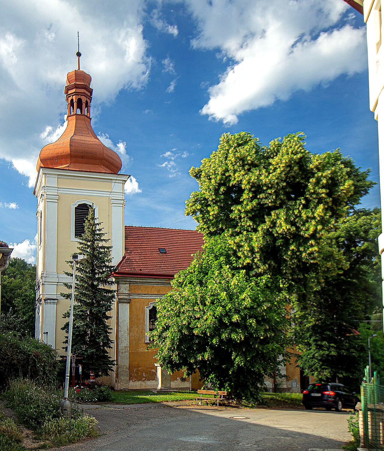 
<span>Kostel Zvěstování Páně v Úvalech</span>
