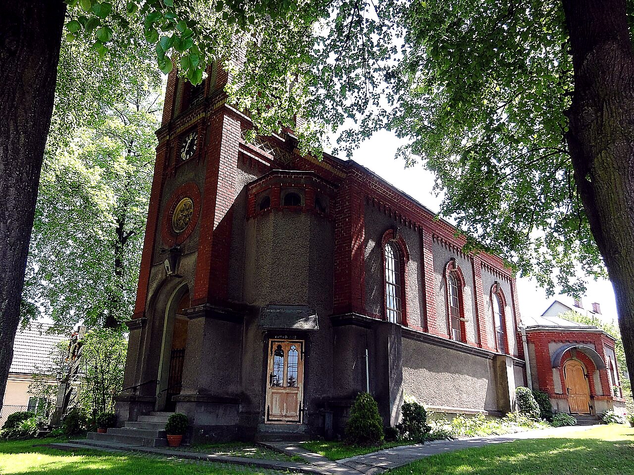 
<span>Kostel svaté Hedviky Slezské (Český Těšín)</span>
