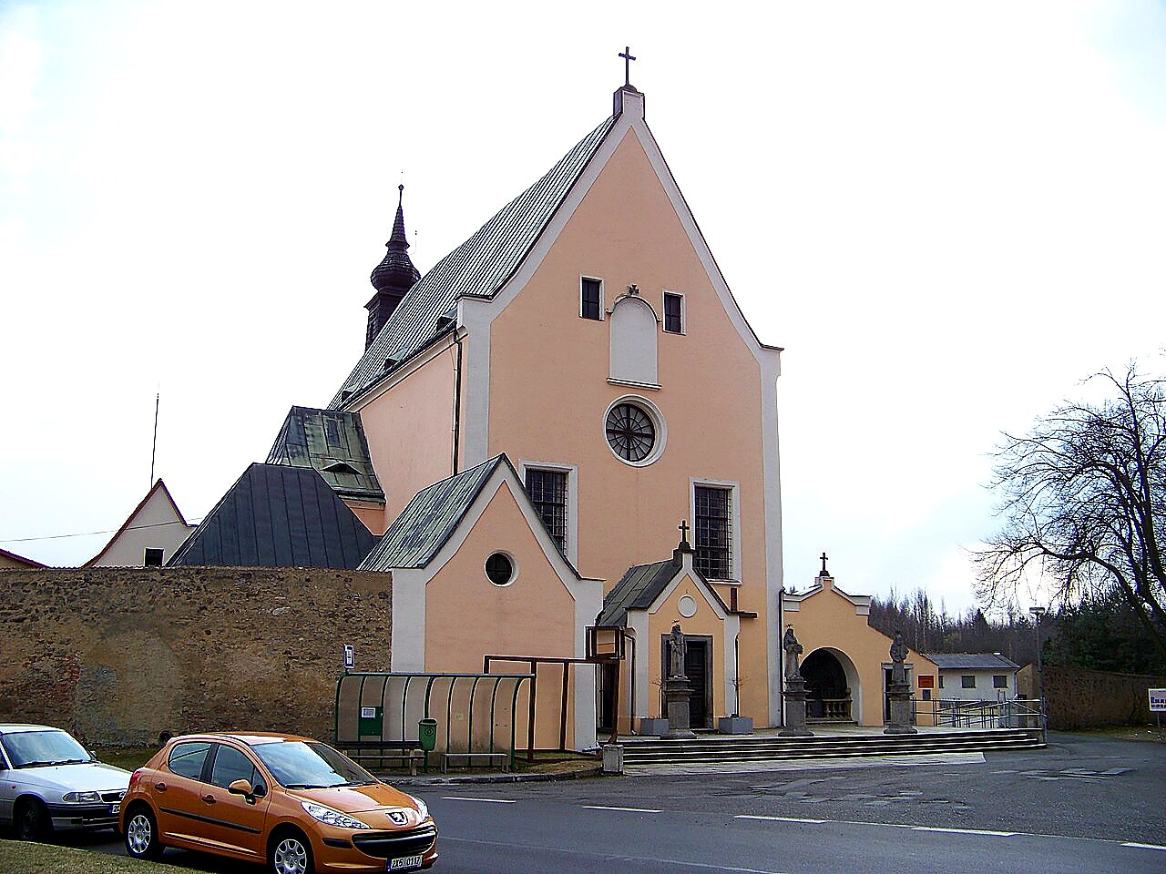 
<span>Kostel svatého Antonína Paduánského (Sokolov)</span>

