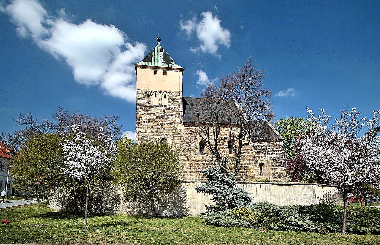 
<span>Kostel svatého Bartoloměje (Kyje)</span>
