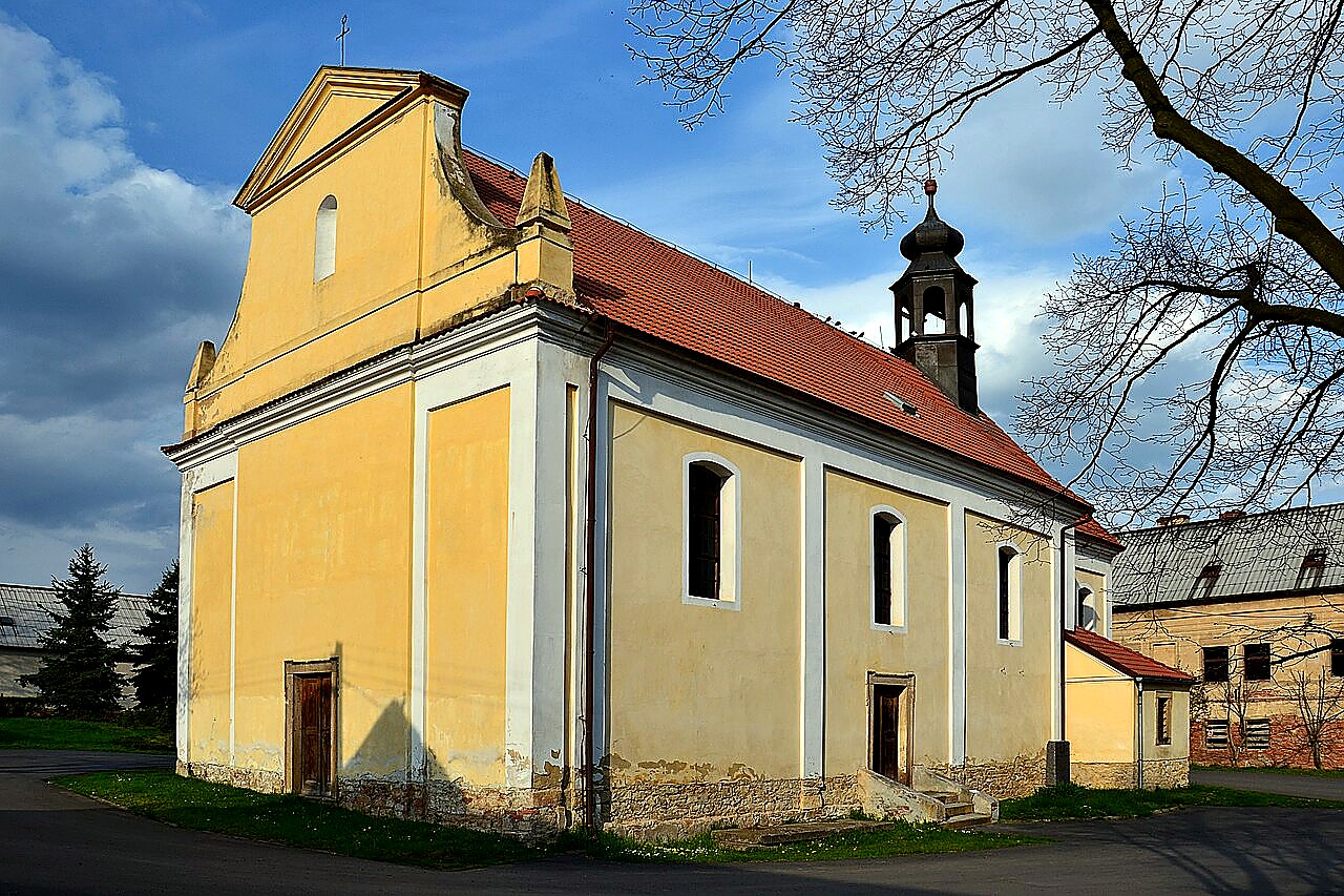 
<span>Kostel svatého Bartoloměje (Bílence)</span>
