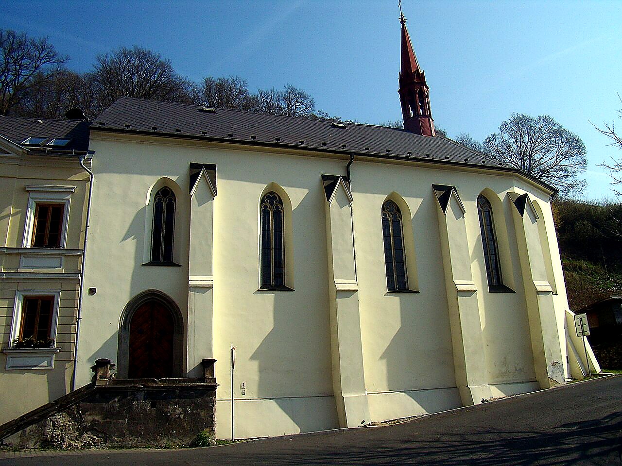
<span>Kostel svatého Ducha (Krupka)</span>
