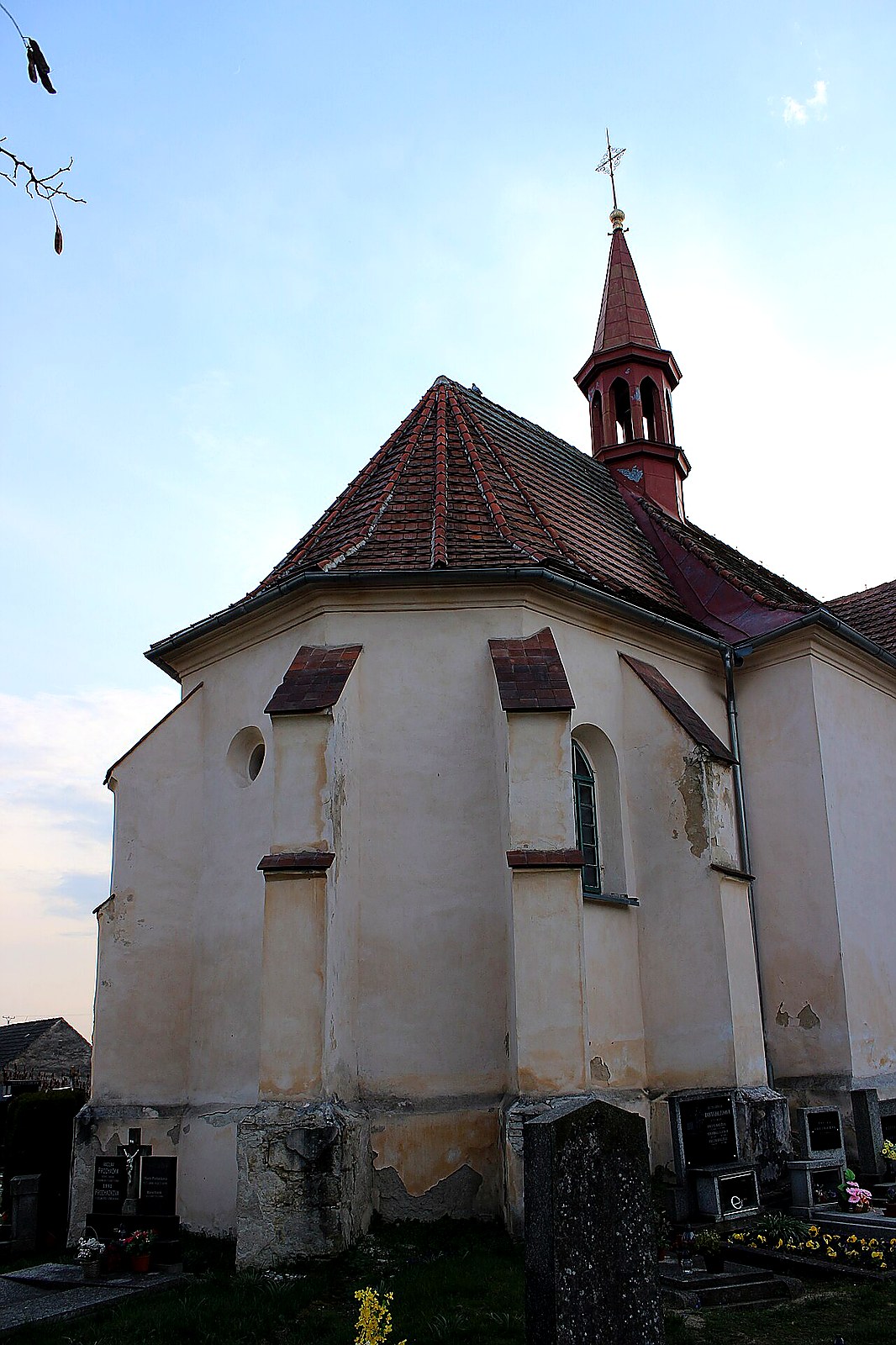 
<span>Kostel svatého Jakuba Staršího (Kadlín)</span>

