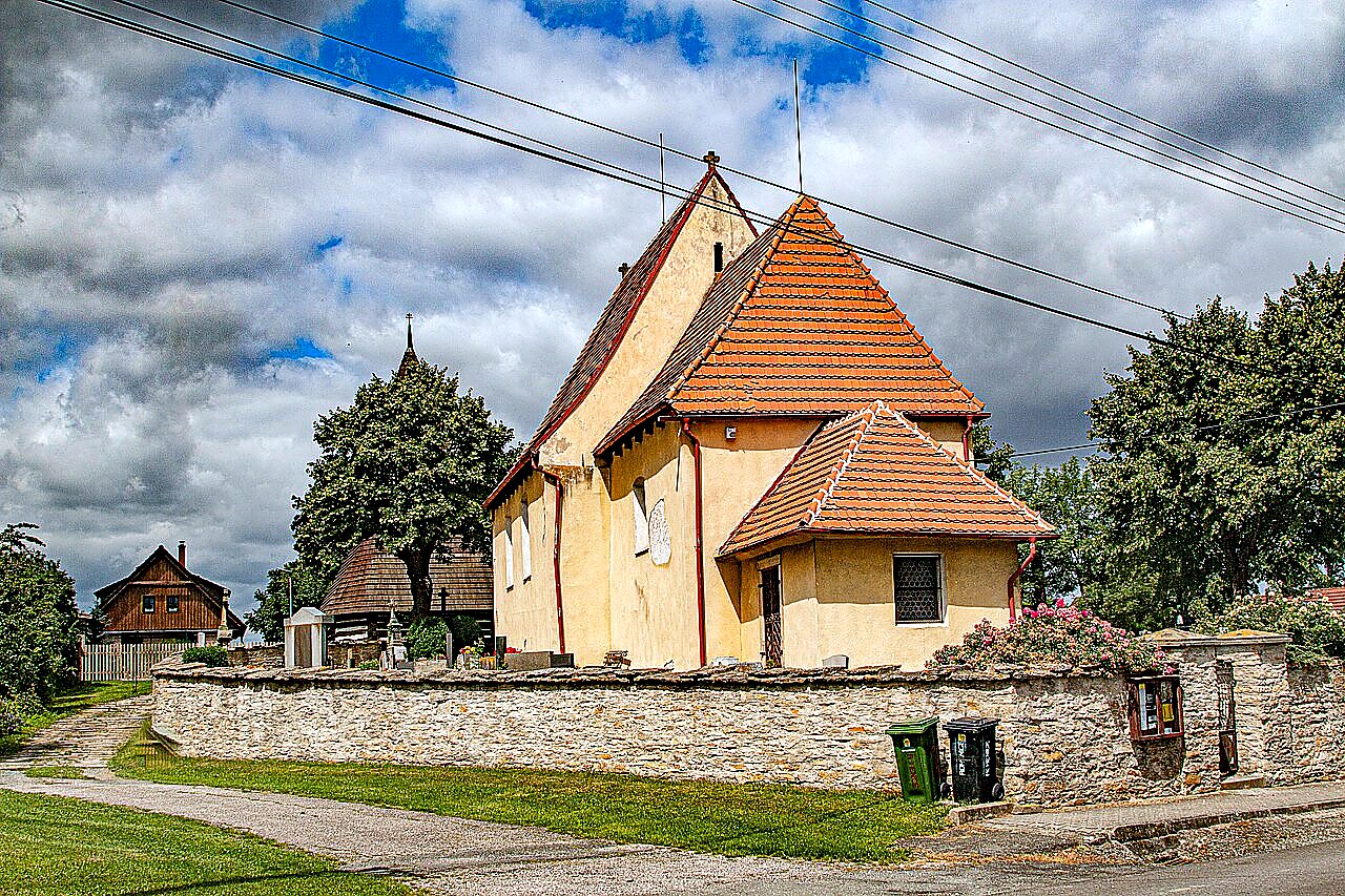 
<span>Kostel svatého Jana Křtitele (Rohenice)</span>
