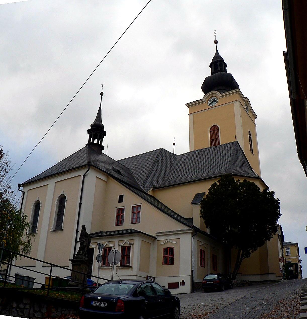 
<span>Kostel svatého Jana Křtitele (Šumperk)</span>
