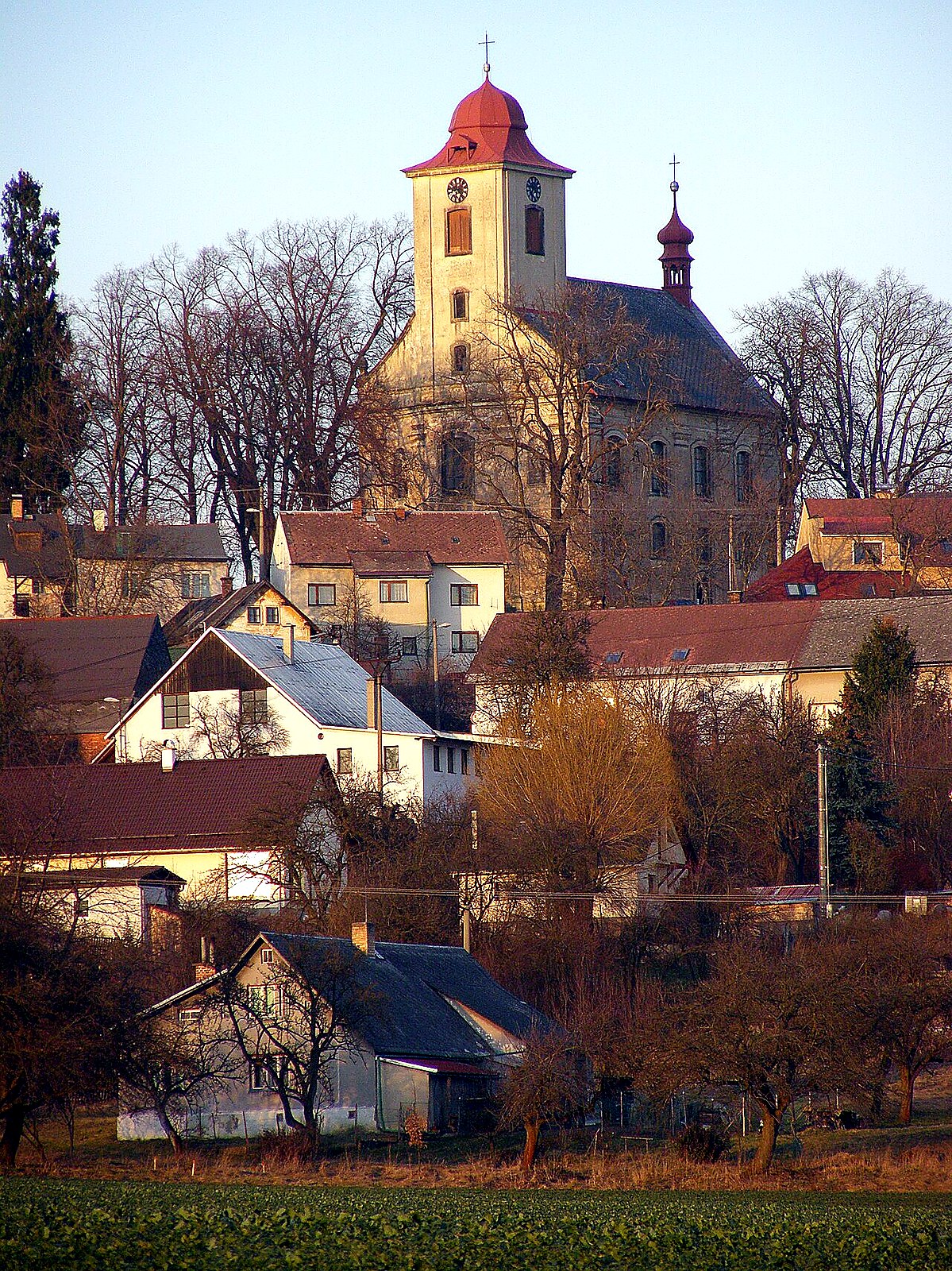 
<span>Kostel svatého Jiří (Jenišovice)</span>
