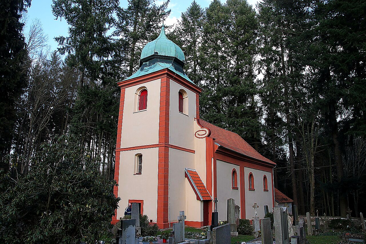 
<span>Kostel svatého Jiří (Jevany)</span>

