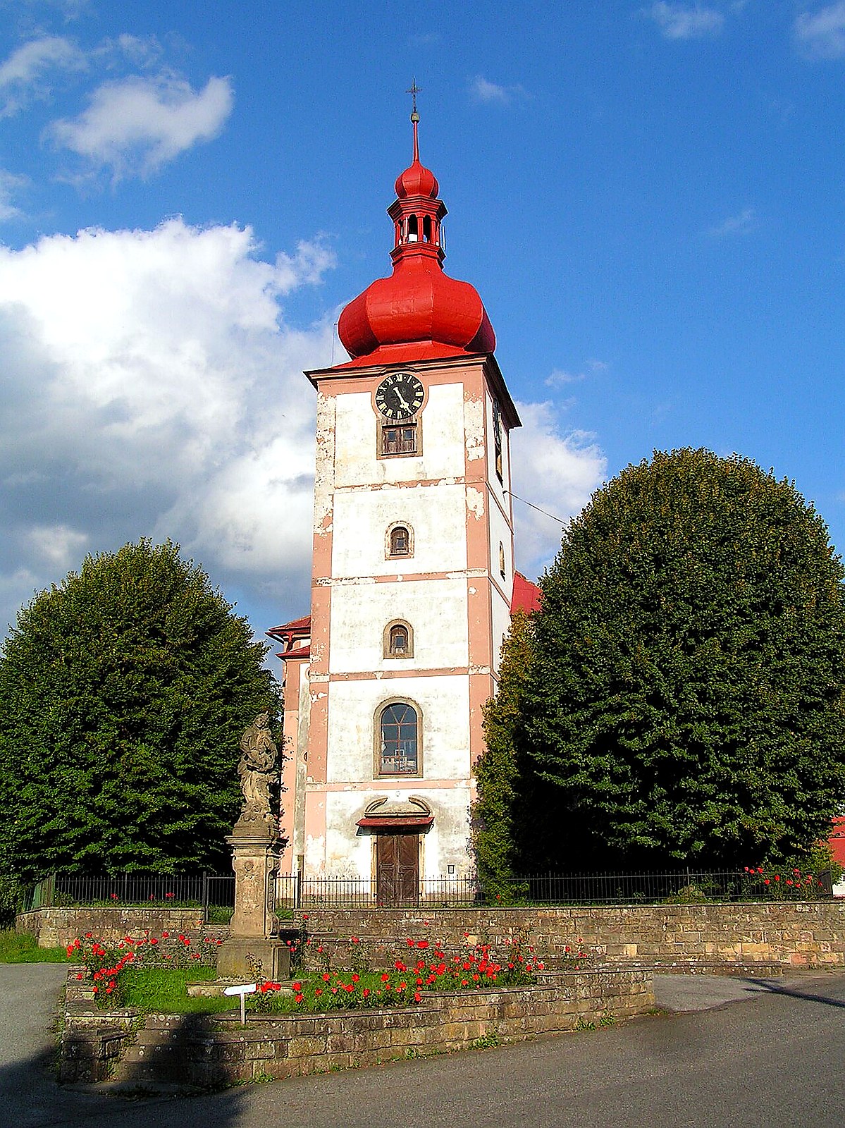 
<span>Kostel svatého Jiří (Radim)</span>
