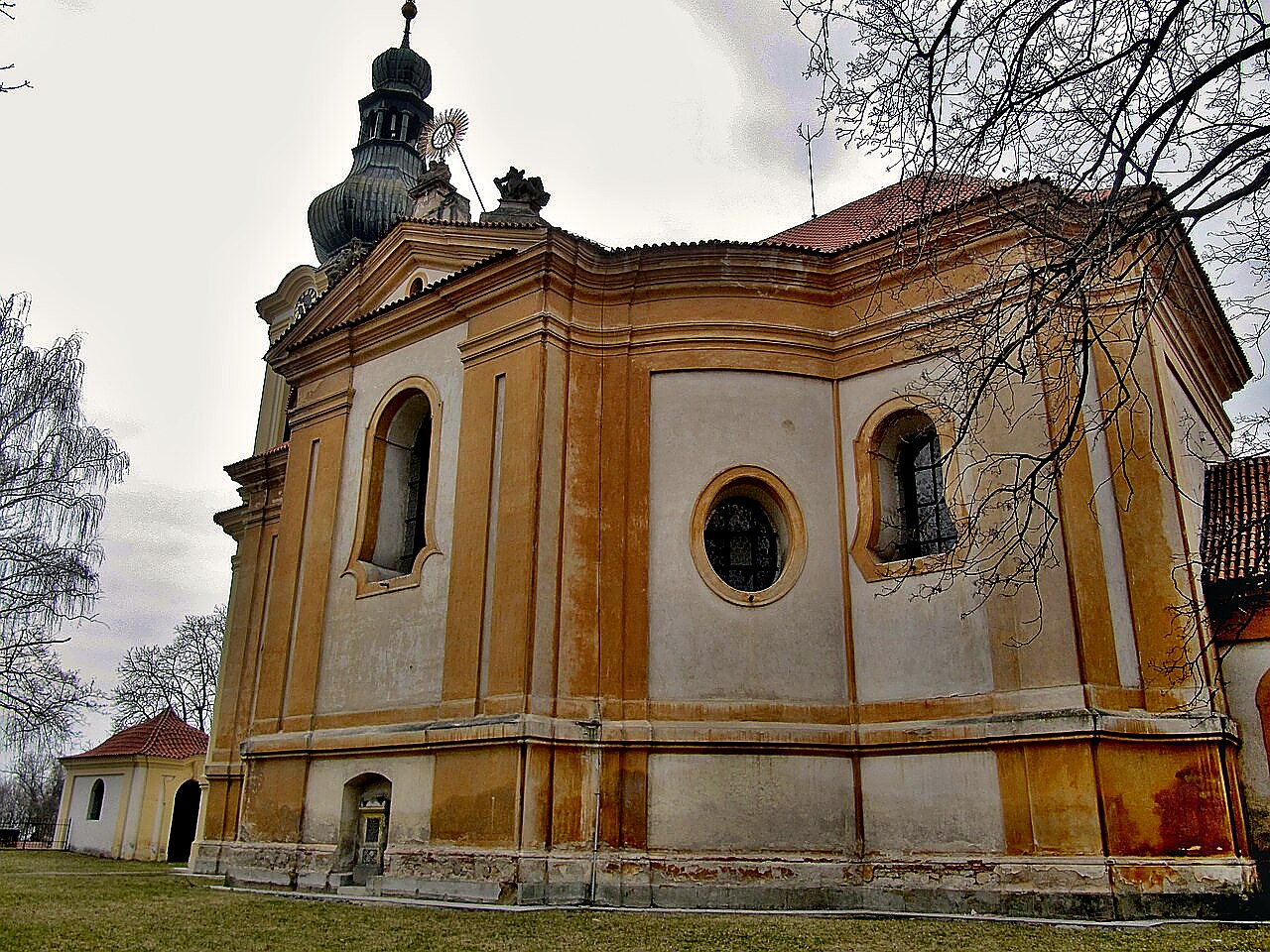 
<span>Kostel svatého Klementa (Odolena Voda)</span>
