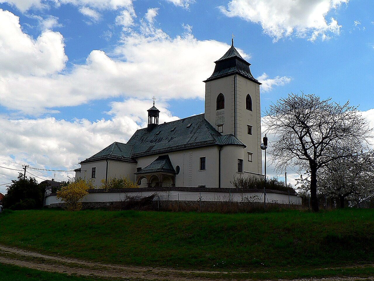 
<span>Kostel svatého Martina (Měrotín)</span>
