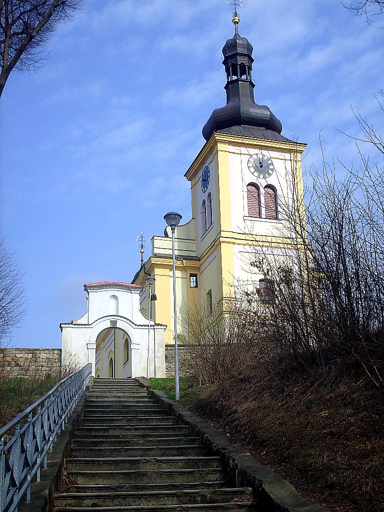 
<span>Kostel svatého Martina (Markvartice)</span>
