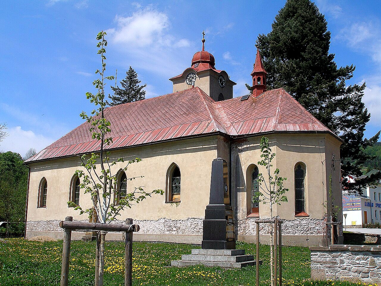 
<span>Kostel svatého Michaela (Černý Důl)</span>
