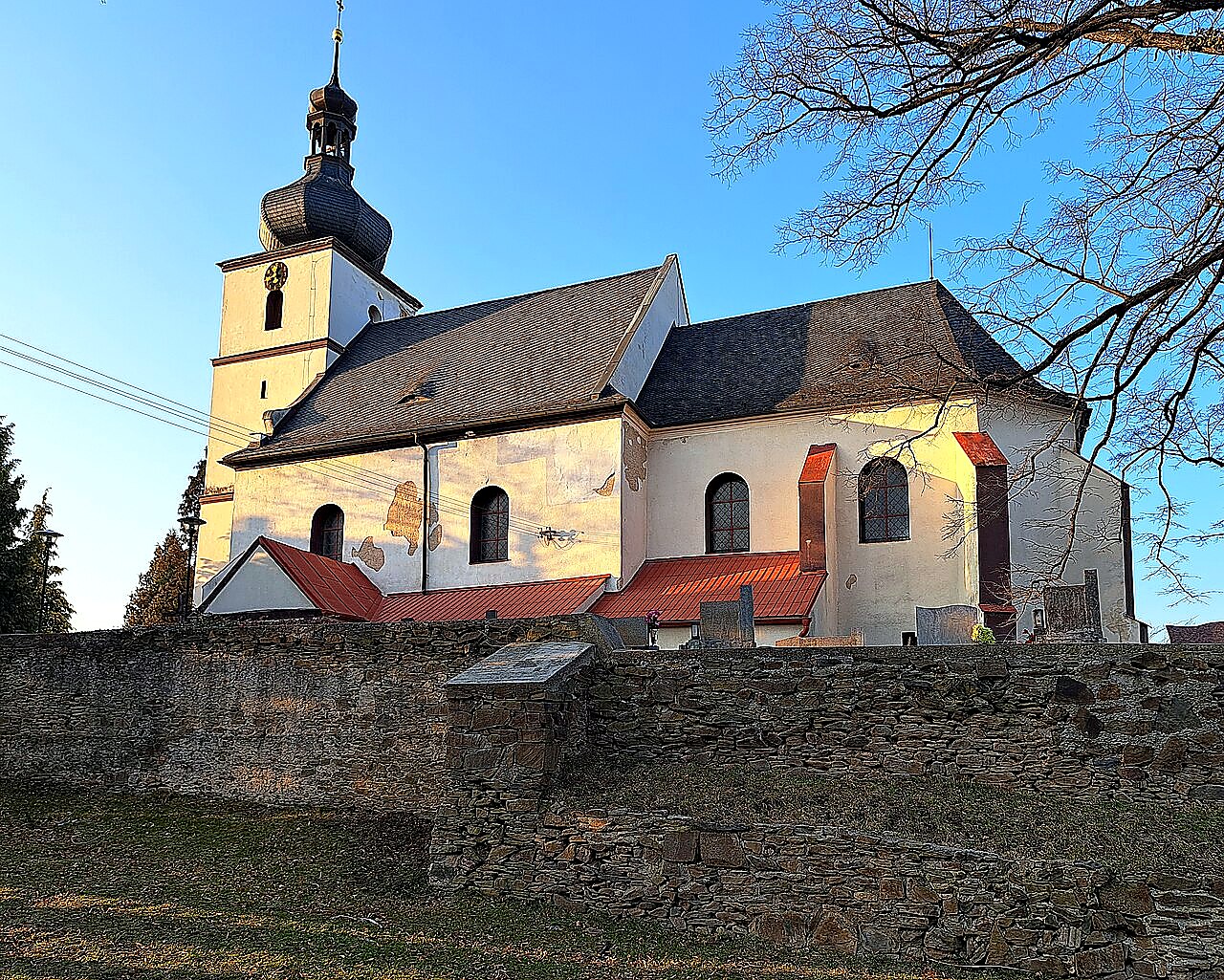 
<span>Kostel svatého Mikuláše (Úvalno)</span>
