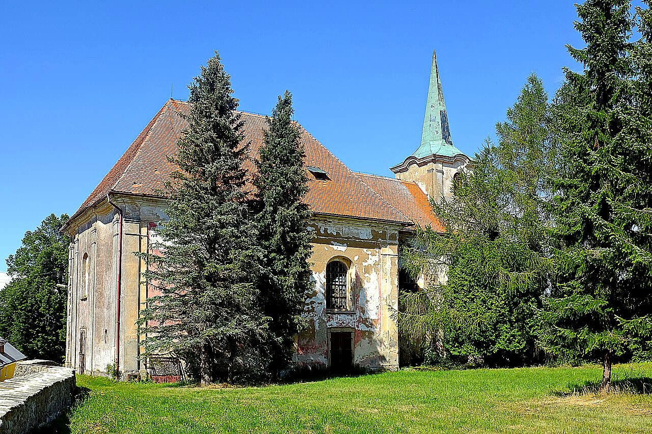 
<span>Kostel svatého Vavřince (Ovesné Kladruby)</span>
