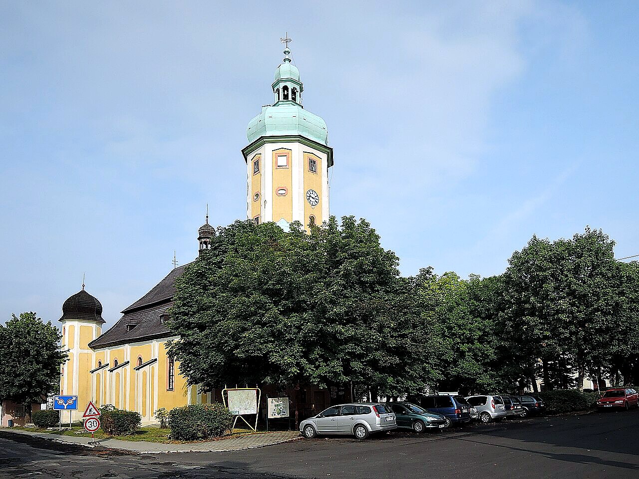 
<span>Kostel svatého Vavřince (Horní Blatná)</span>

