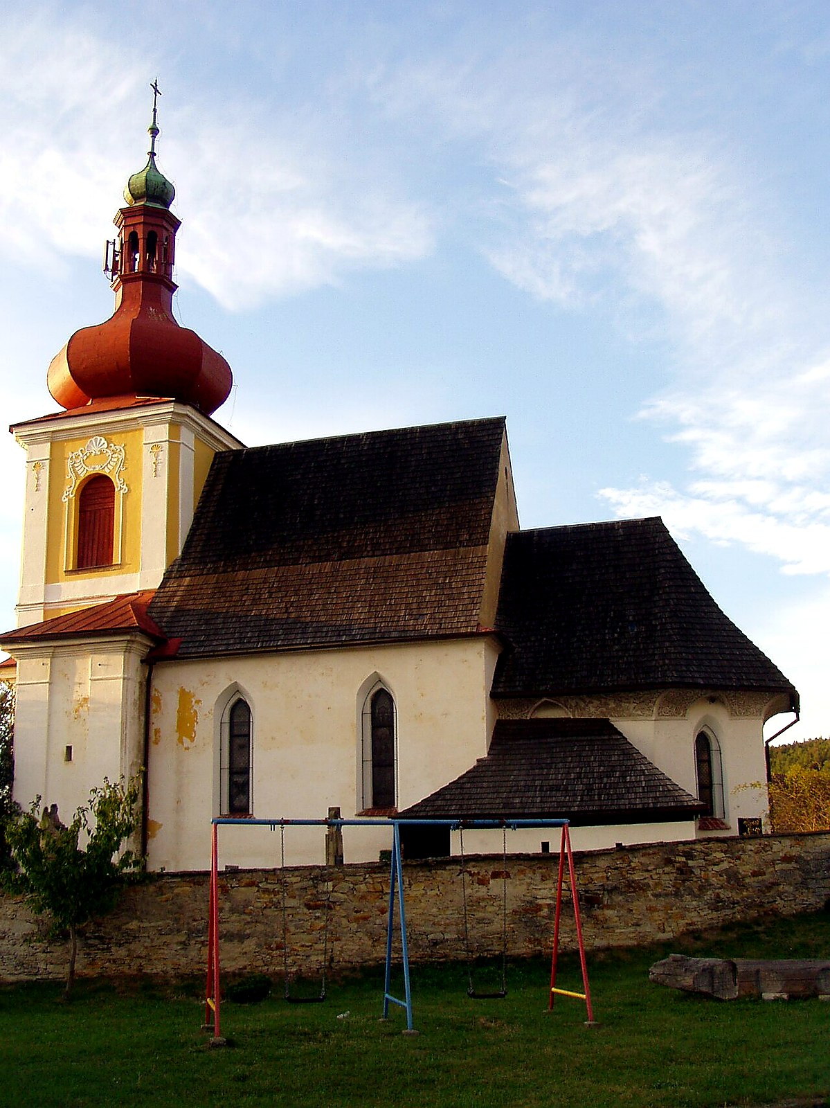 
<span>Kostel svatého Vavřince (Křivice)</span>
