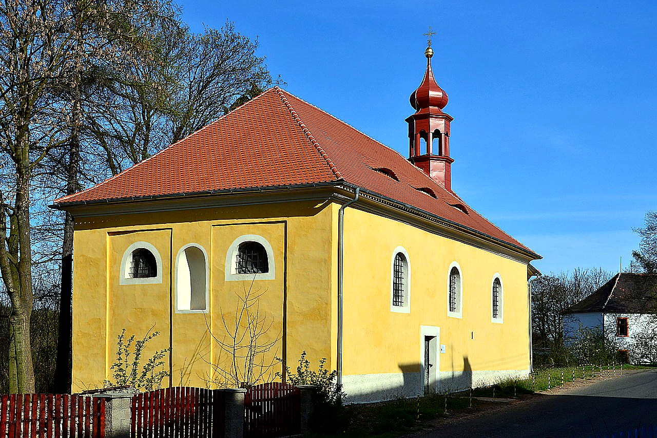 
<span>Kostel svatého Vavřince (Hořetice)</span>
