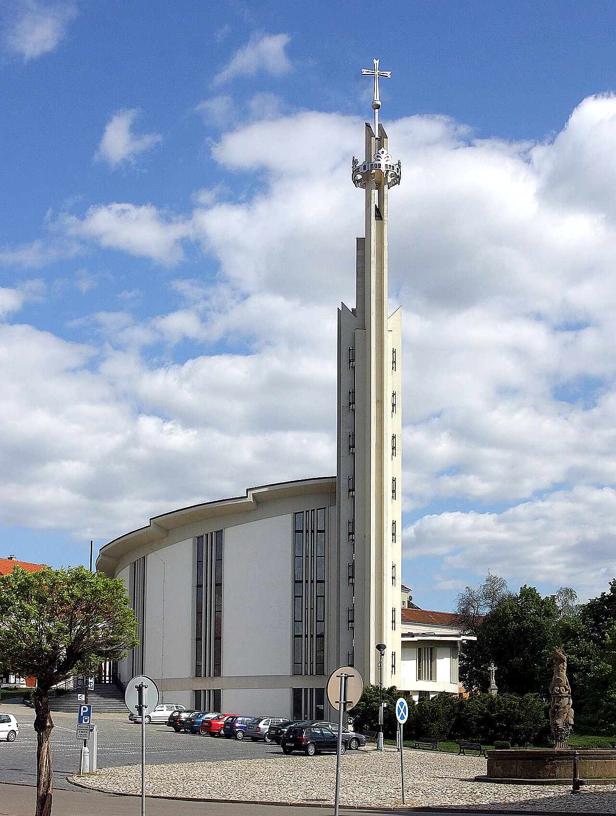 
<span>Kostel svatého Václava a svaté Anežky České</span>
