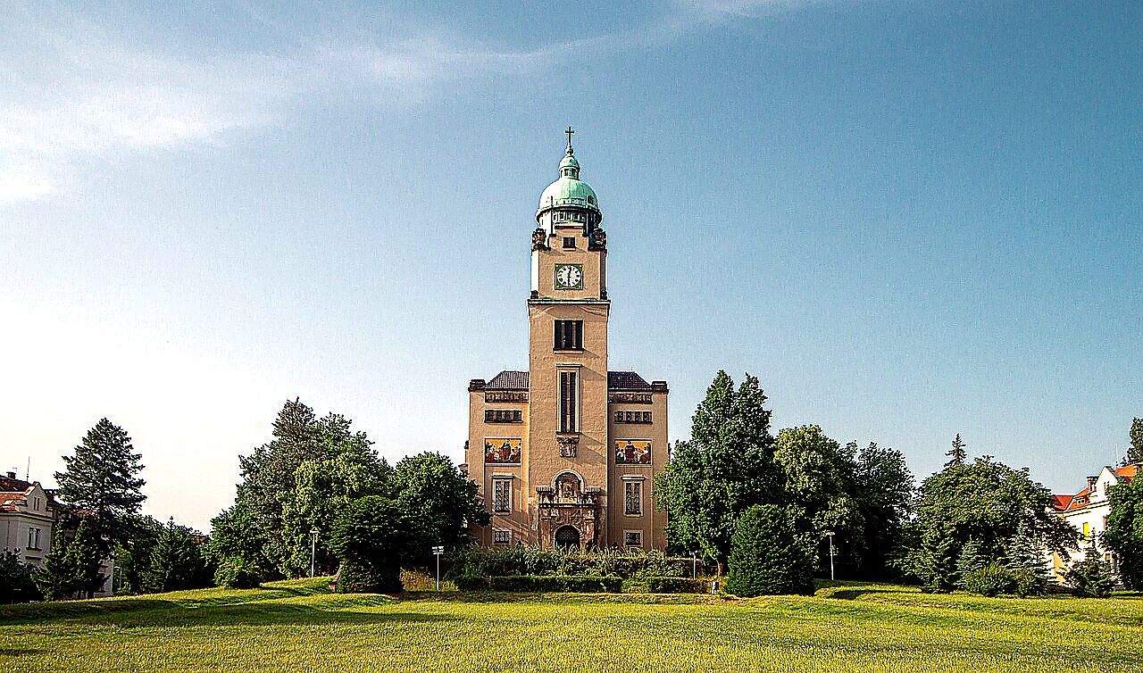
<span>Kostel svatého Václava v Bohnicích</span>
