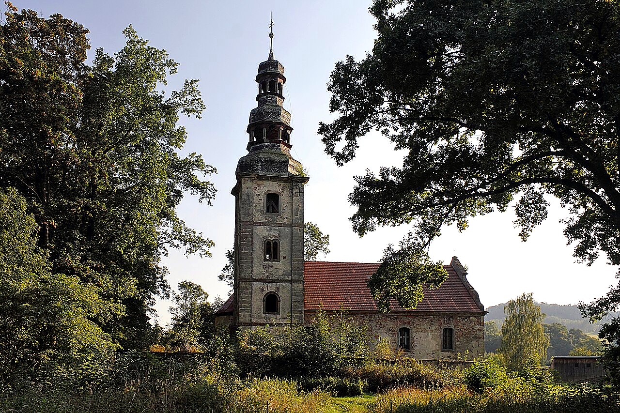 
<span>Kostel svatého Šimona a Judy (Žibřidice)</span>
