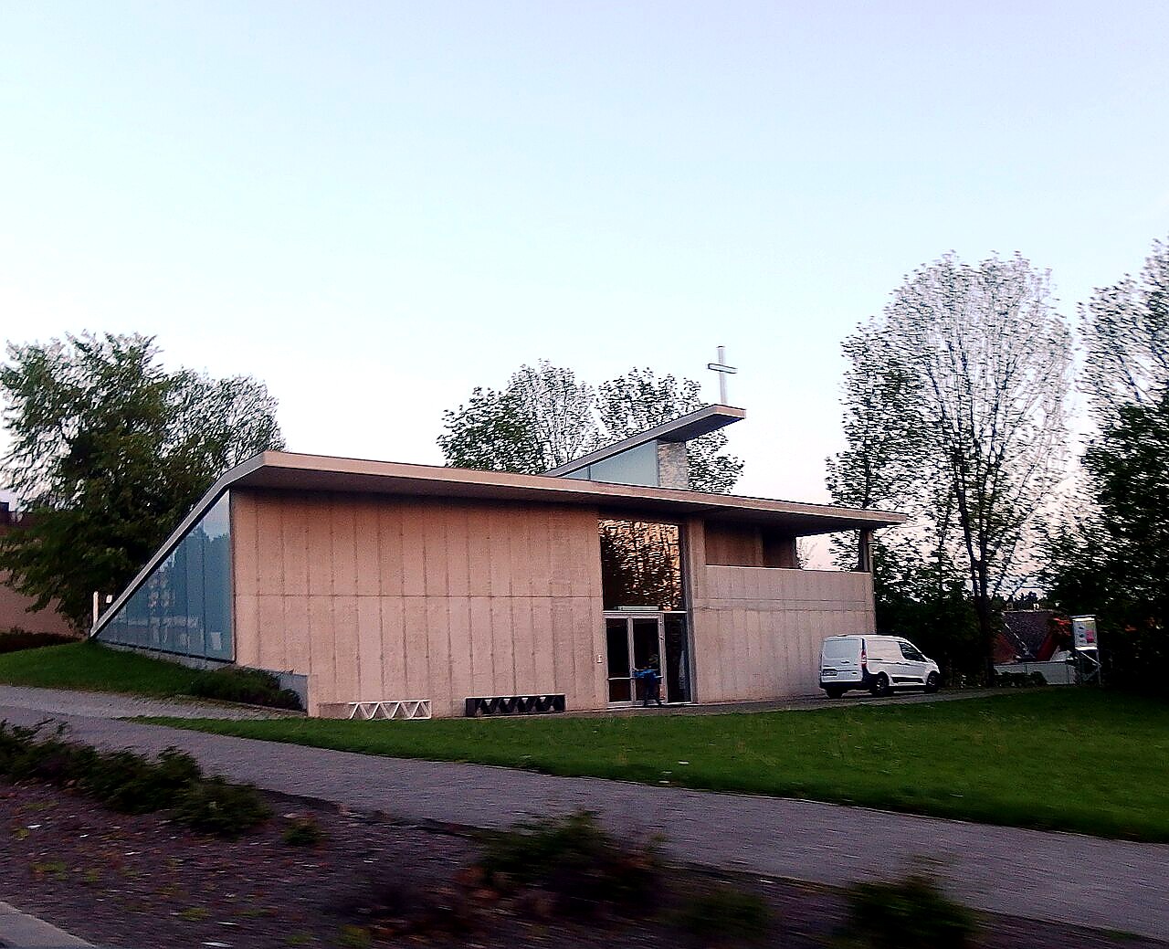
<span>Nový kostel Církve bratrské</span>
