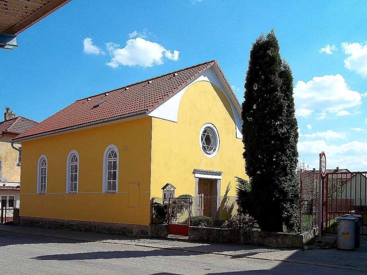 
<span>Synagoga v Kamenici nad Lipou</span>
