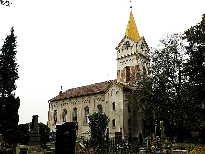 
<span>evangelický kostel v Bošíně</span>
