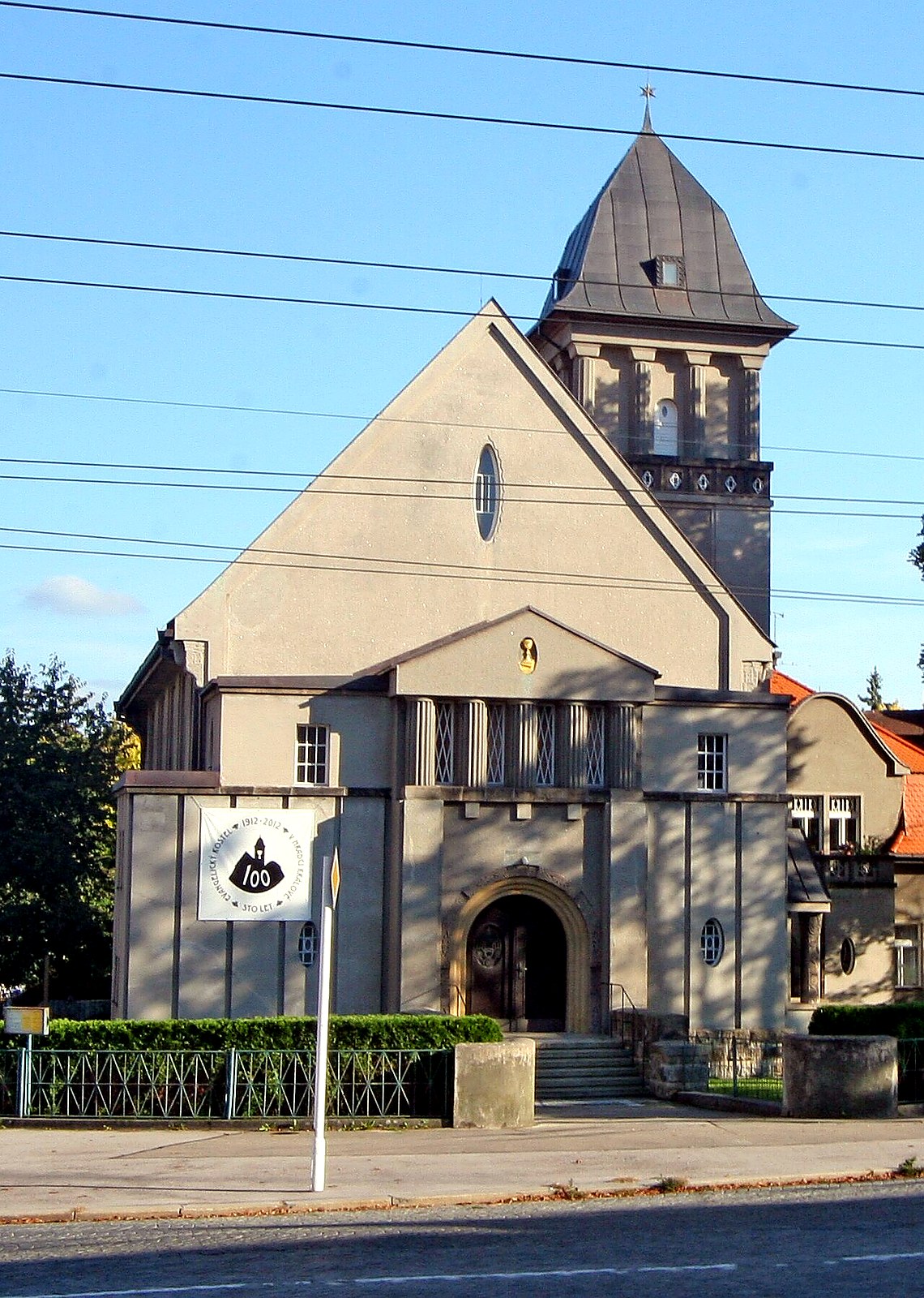 
<span>evangelický kostel v Hradci Králové</span>
