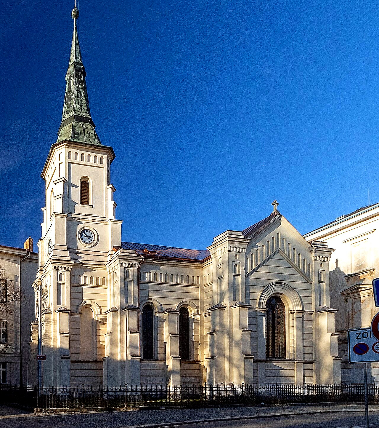 
<span>evangelický kostel v Jihlavě</span>
