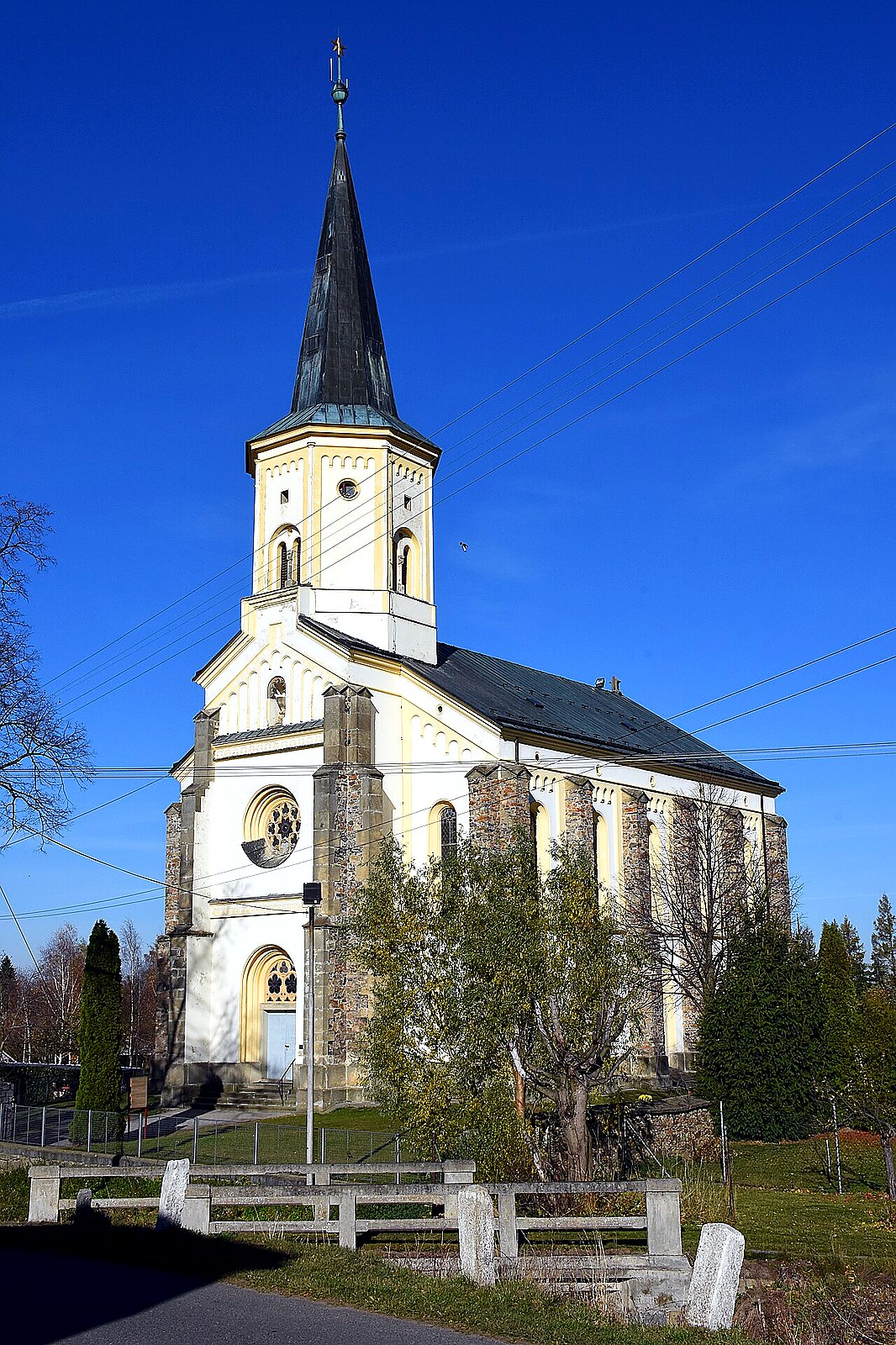 
<span>evangelický kostel v Krouně</span>
