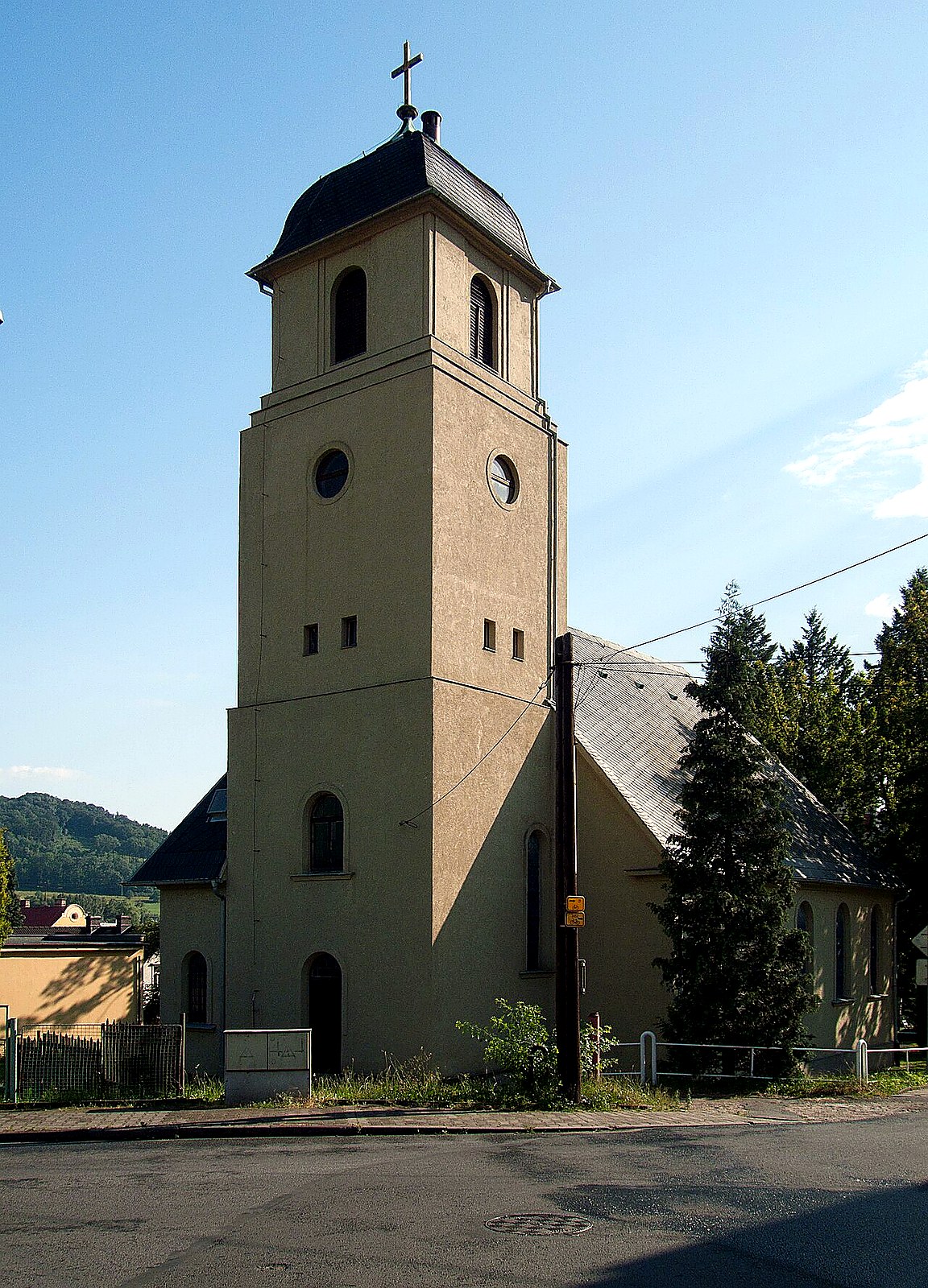 
<span>evangelický kostel v České Kamenici</span>
