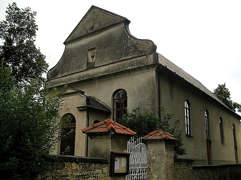 
<span>evangelický kostel ve Sloupnici</span>
