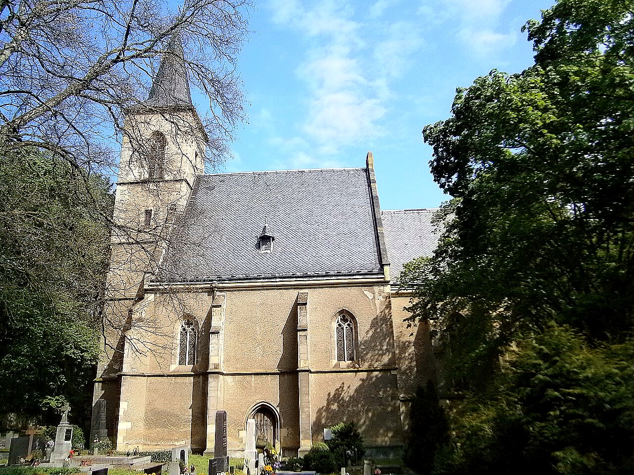 
<span>hřbitovní kostel Nejsvětější Trojice</span>
