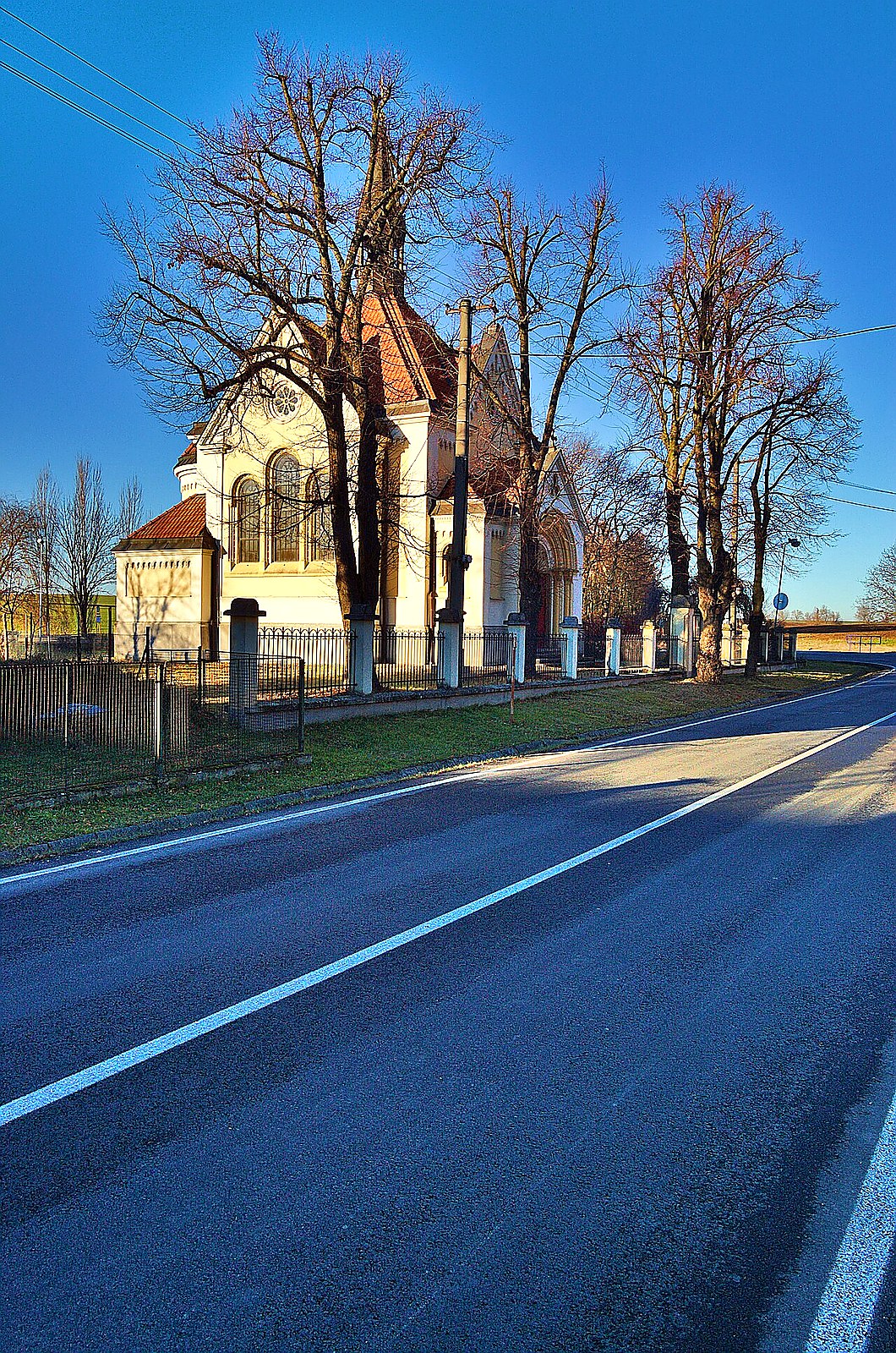 
<span>kaple Božského Srdce Páně (Olomouc)</span>
