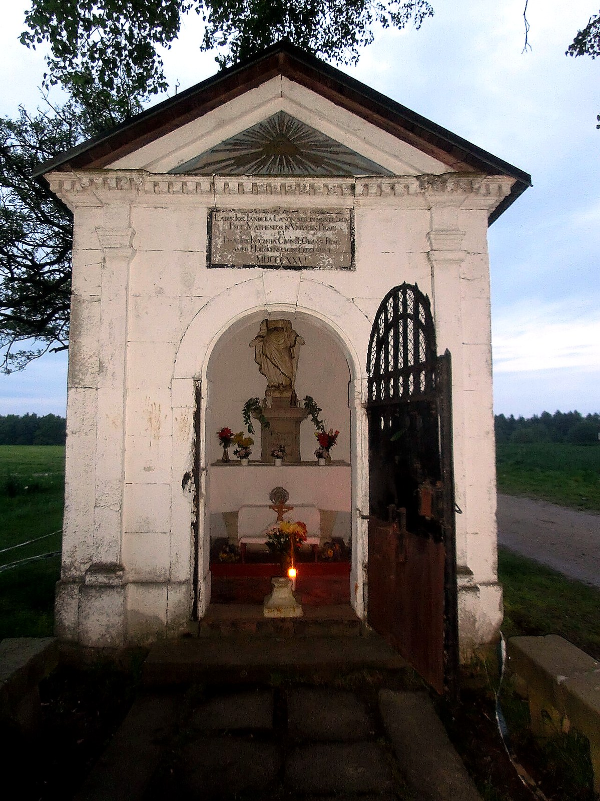 
<span>kaple Panny Marie Hlohové</span>
