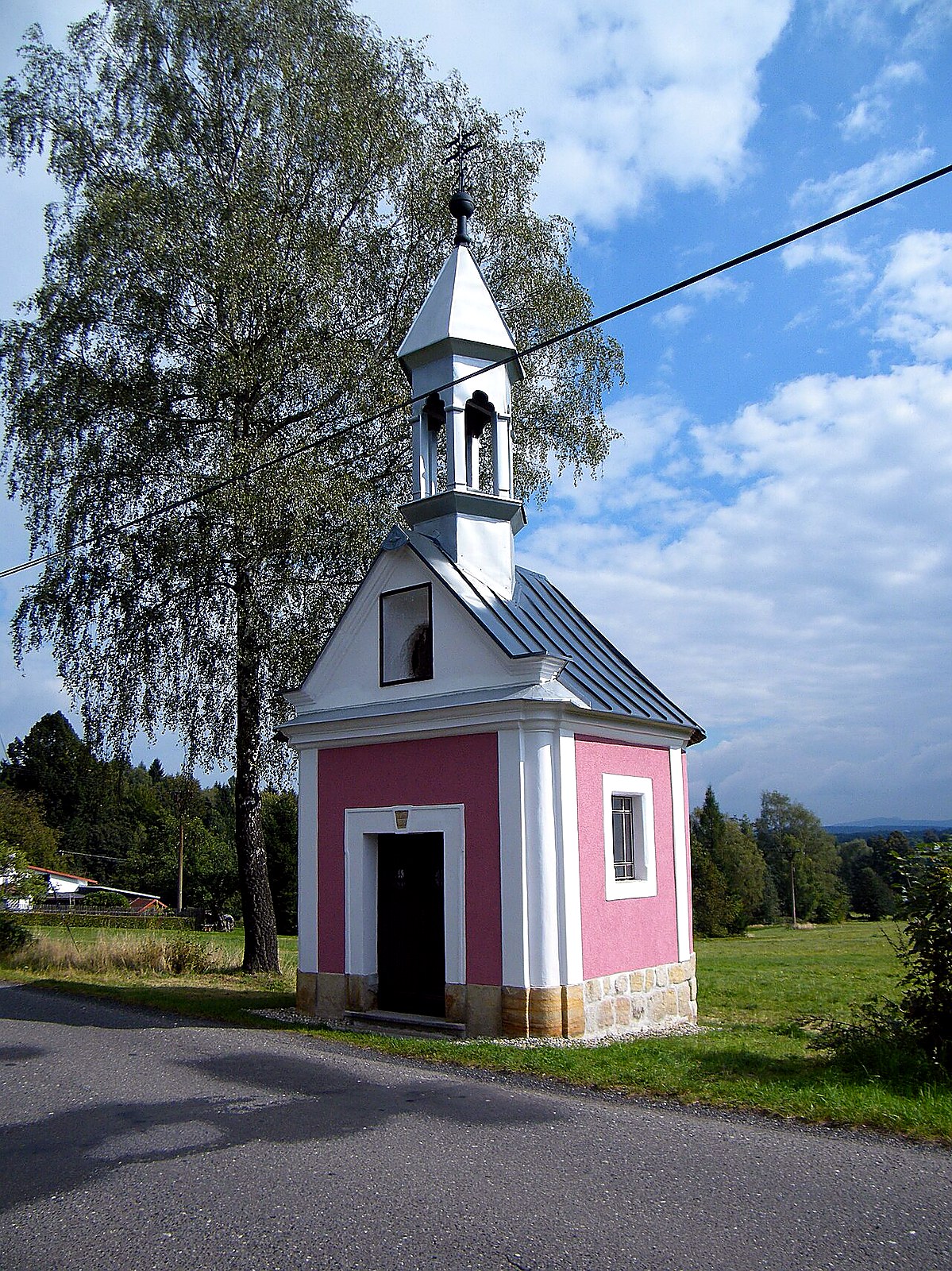
<span>kaple Panny Marie Pomocné (Zahrady)</span>
