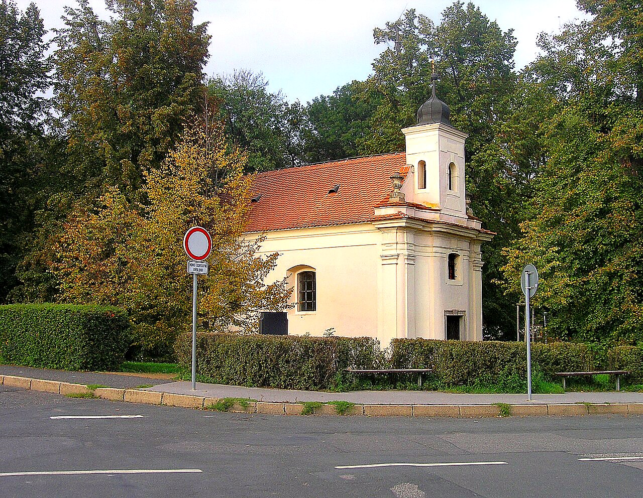 
<span>kaple svaté Anny (Satalice)</span>
