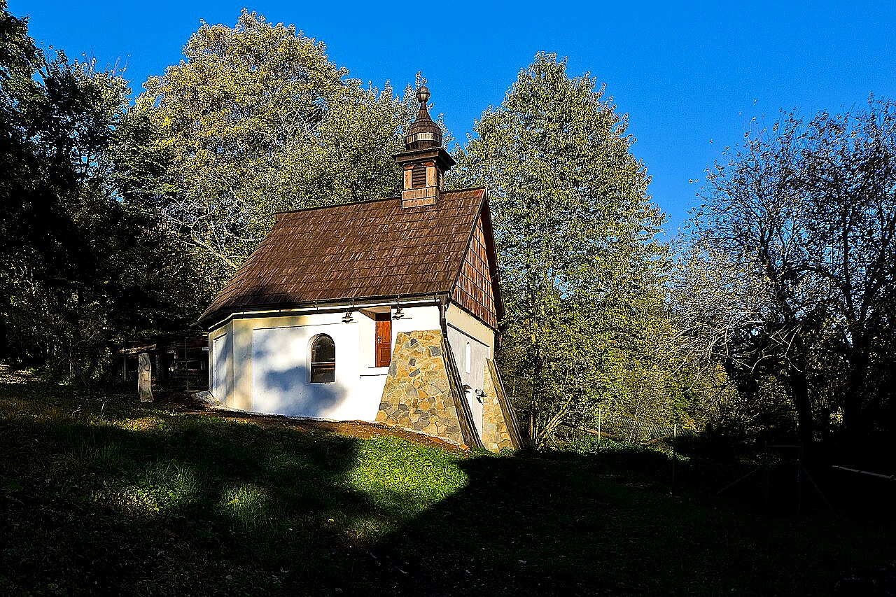 
<span>kaple svaté Barbory (Podlesí)</span>
