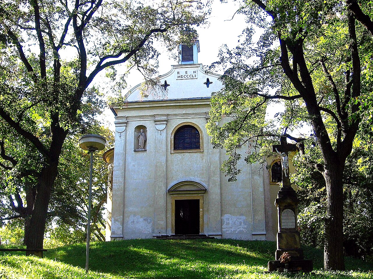 
<span>kaple svaté Barbory (Klobouky u Brna)</span>

