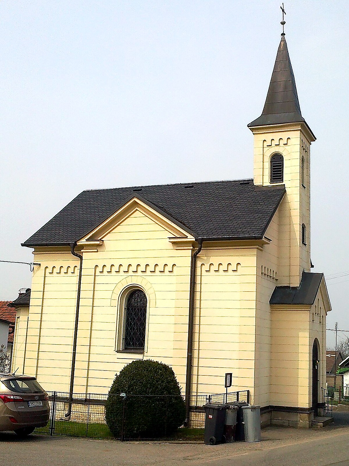 
<span>kaple svatého Jana Nepomuckého (Náchod)</span>
