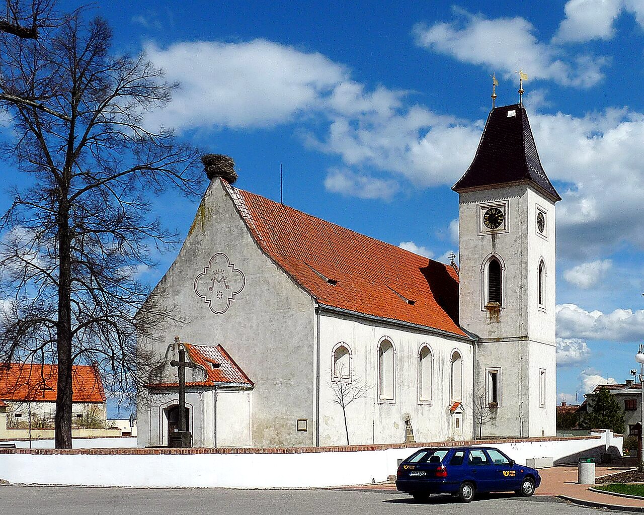 
<span>kostel Nanebevzetí Panny Marie (Dubné)</span>
