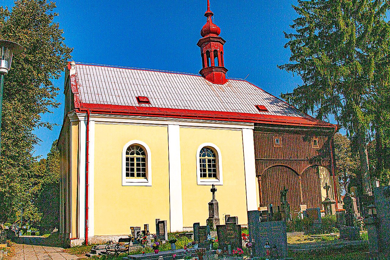 
<span>kostel Panny Marie Sedmibolestné v Týnci nad Labem</span>
